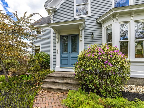 2nd image of 107 Baston Road
