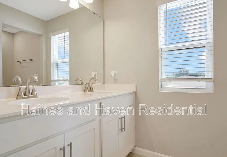 840 Blue Creek Dr — Photo 23