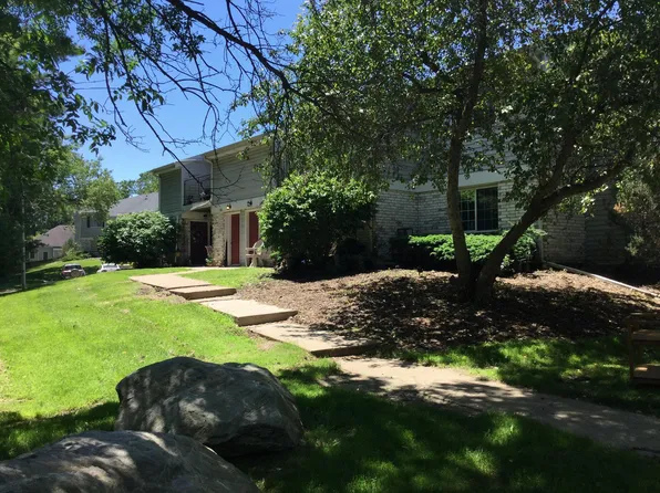 403 Whispering Pines Way, Fitchburg, WI 53713