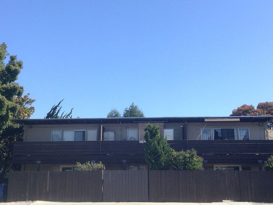 1st image of 1775 Kinsley St APT 3