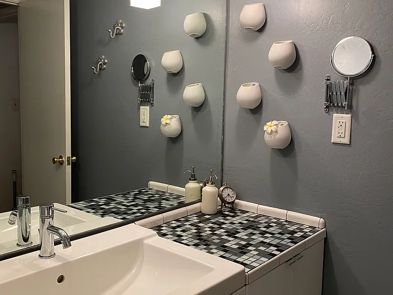 6925 E 4th St #2 — Photo 34