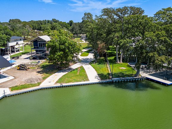 5th image of 152 Lakeside LOT 26
