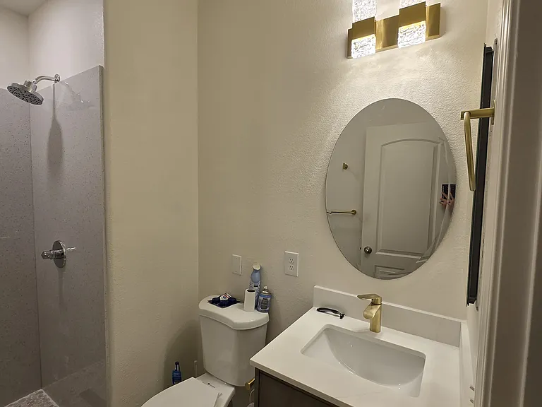2238 Gunn Rd #4 — Photo 7