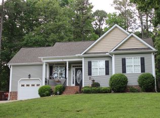 2004 Hemlock Cir, Clayton, NC 27520