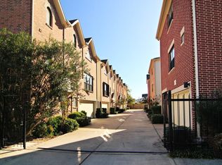 5913 Petty St, Houston, TX 77007