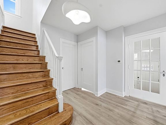 3rd image of 481 Starin Ave