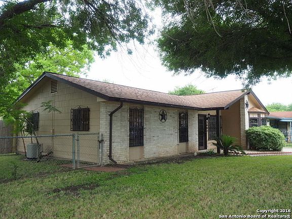 2nd image of 3002 Coconino Dr
