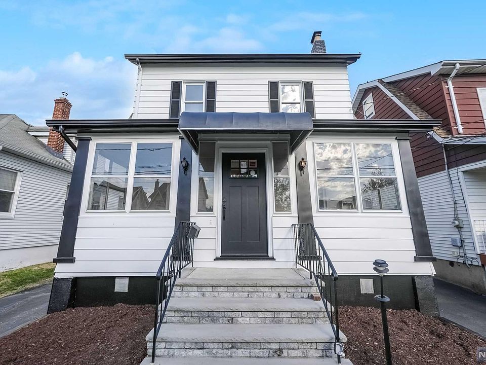 1st image of 36 Garden Ave