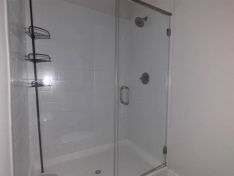 9760 Grosbeak Ln — Photo 8