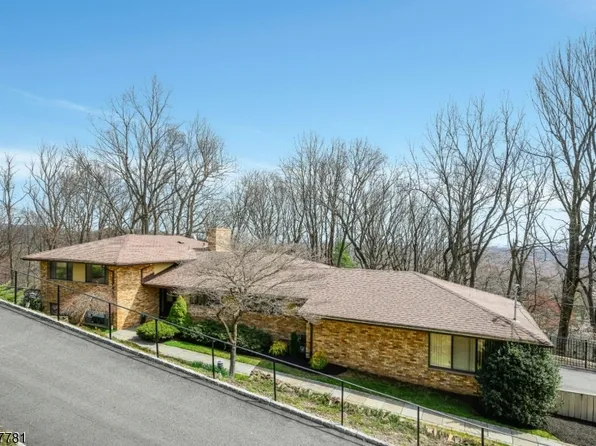 6 Lynnfield Dr, Morris Twp., NJ 07960