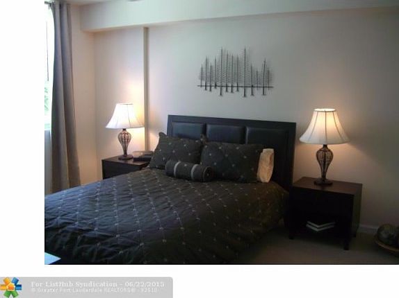 3rd image of 610 W Las Olas Blvd APT 1019N