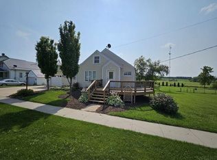 207 Elkader St, Strawberry point, IA 52076