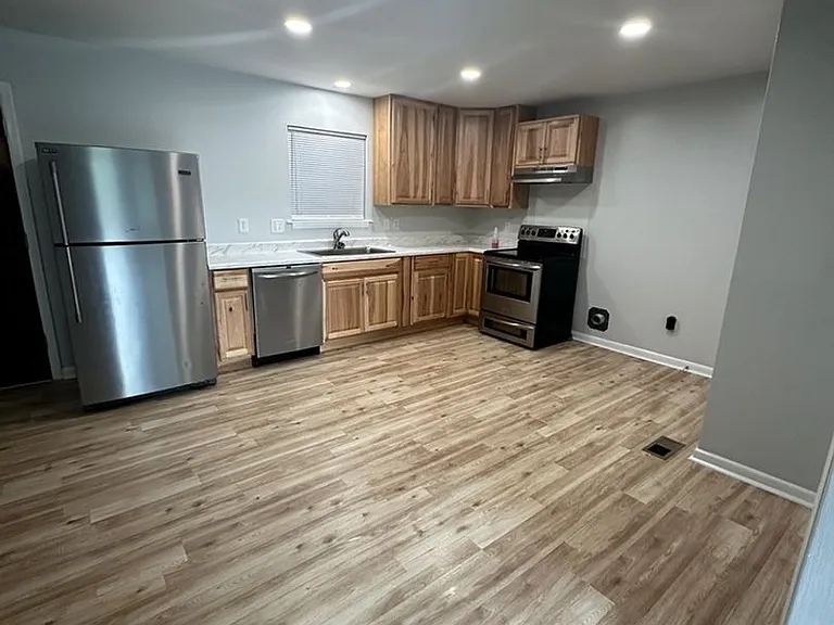 229 Clift View Dr #A — Photo 3