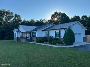 286 S Hinch Mountain View Rd, Crossville, TN 38555