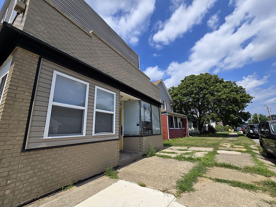 1st image of 331 Smith St #2
