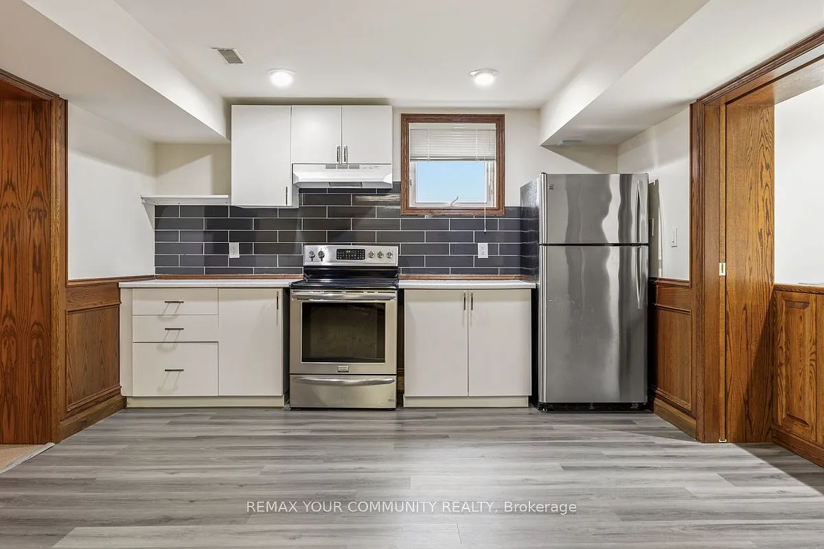 3 bed, $2,000 — Photo 2