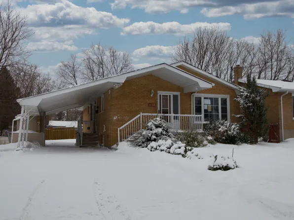 130 Weller Ave #2, Kingston, ON K7K 2T7