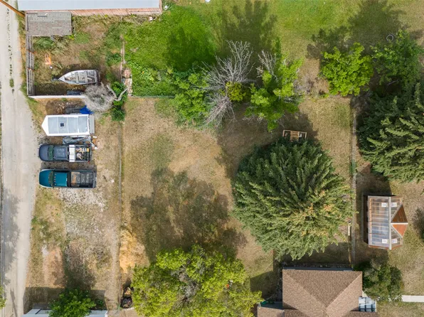 S Spruce St, Townsend, MT 59644