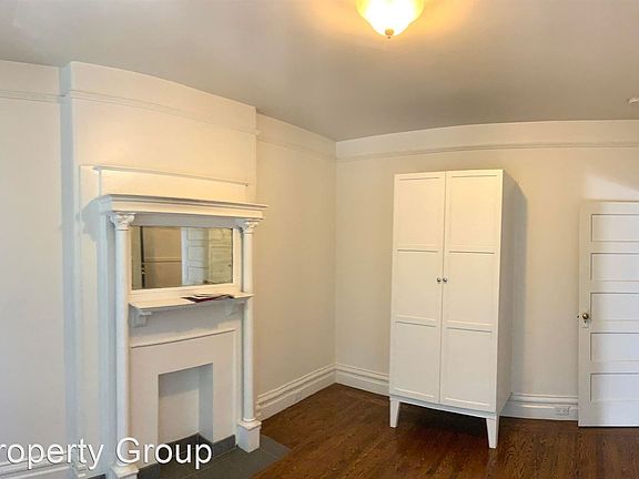 5th image of 118-120 Douglass St