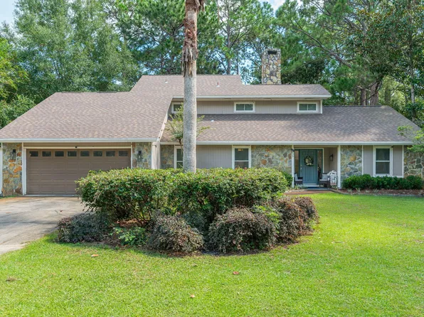 639 Birkdale Cir, Niceville, FL 32578
