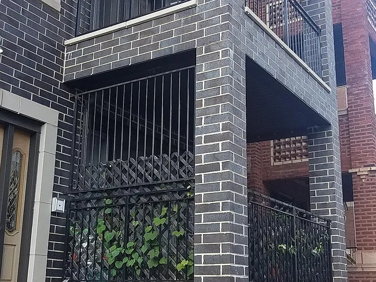 2614 W Augusta Blvd #2-F — Photo 1