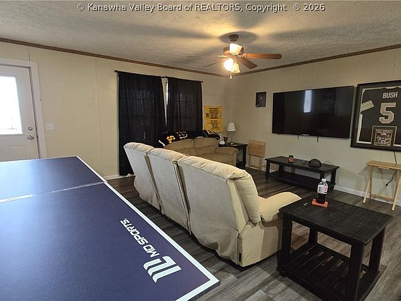 4th image of 11850 Sandhill Rd