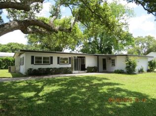 5134 19th St, Zephyrhills, FL 33542