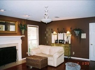 131 Waterford Pl, Dothan, AL 36303