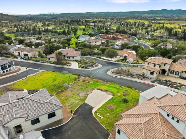 337 Alta Mesa Circle, Napa, CA 94558