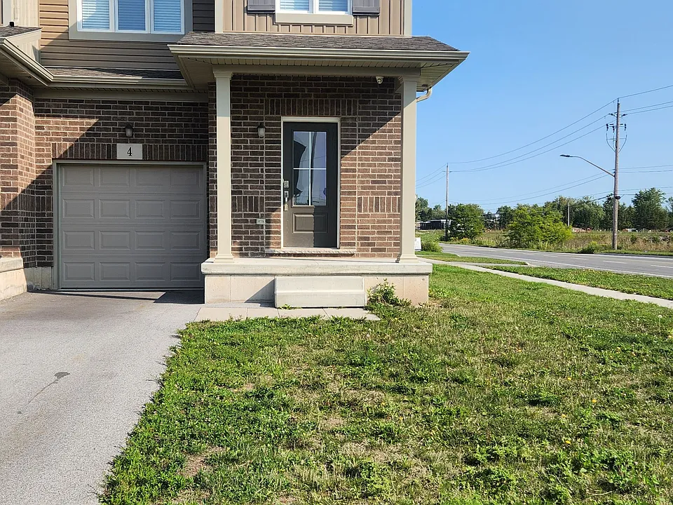 4 Sycamore St