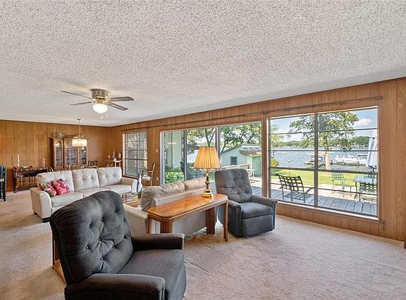 2nd image of 104 Eastshore Dr