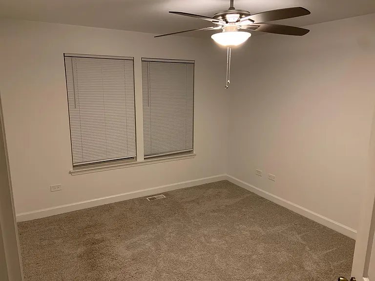 2213 Camden Ln — Photo 20
