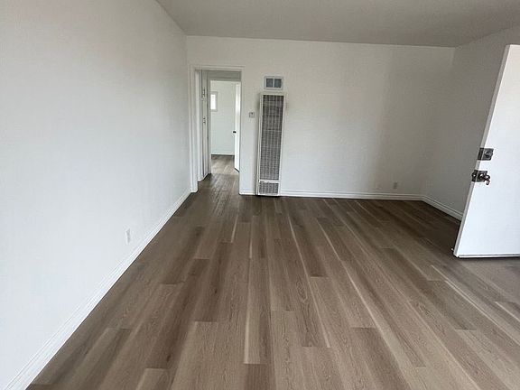 2nd image of 3573-3577 Norton Ave #3577-D