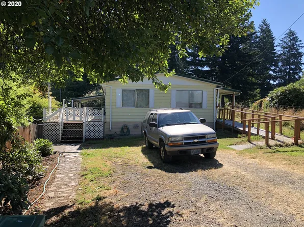 35959 SE Hertrick Ct, Sandy, OR 97055