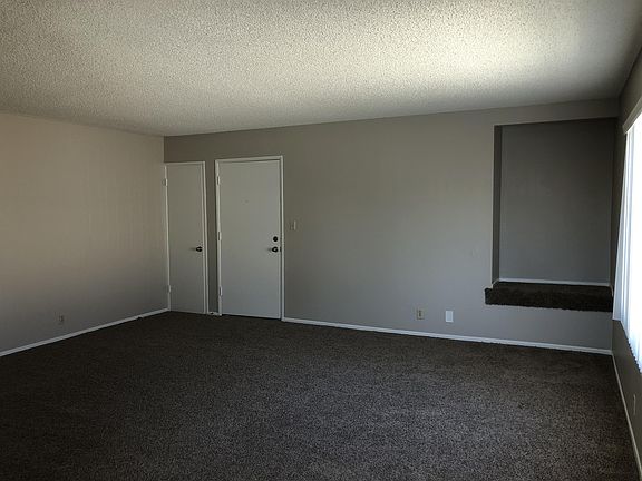 4th image of 325 E Amerige Ave APT D