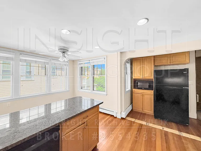 61 Moraine St — Photo 10