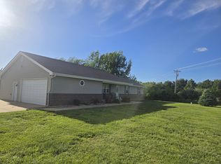 944 Mueller Rd, O'Fallon, MO 63366