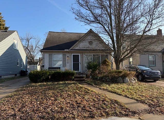 1st image of 7546 Chatham