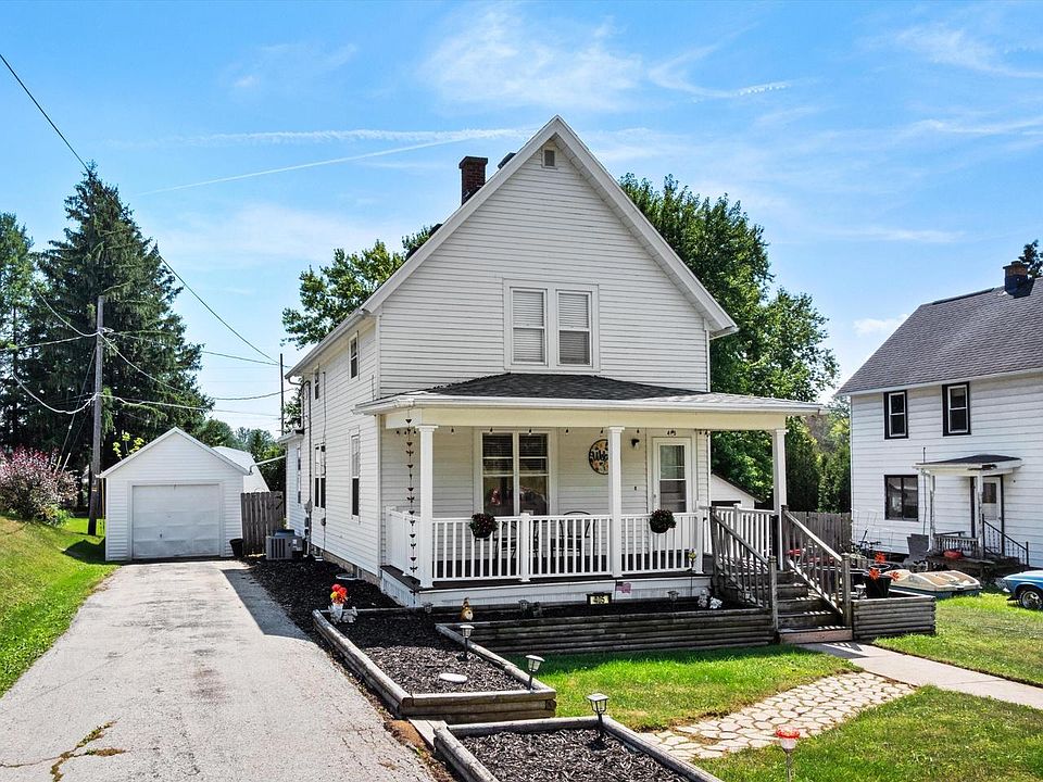 1st image of 405 Mill STREET