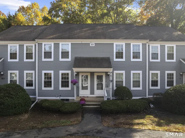 213 Oakland St APT D, Manchester, CT 06042