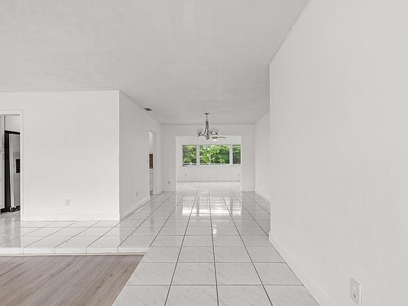 2nd image of 5317 SW 120th Avenue