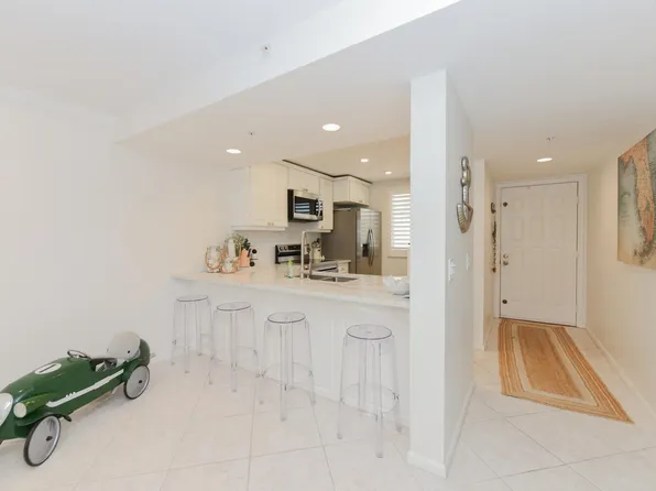 2301 Marina Isle Way, Jupiter, FL