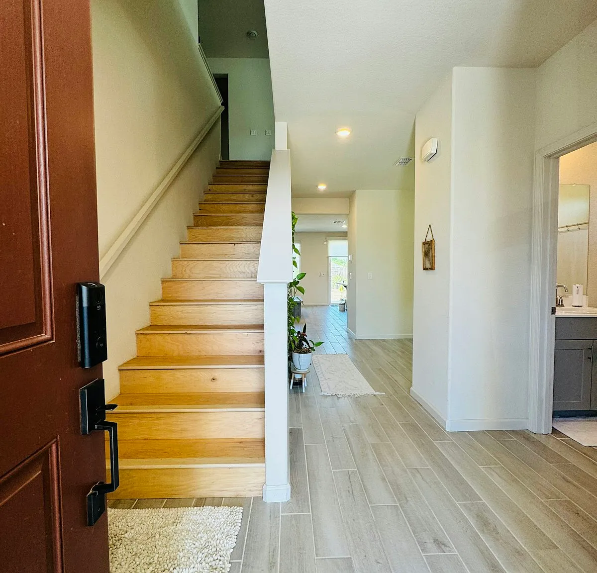 4018 Kenwood Circle — Photo 2