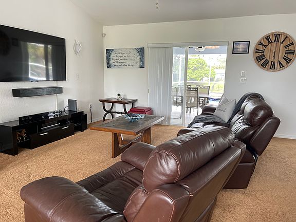 3rd image of 2674 Auburn Blvd