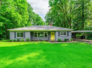 3927 Woodford Rd, Cincinnati, OH 45213