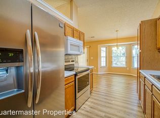 17 Waterfield Ct, Greer, SC 29650