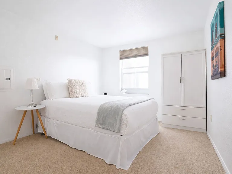 1970 Columbia St #501 — Photo 5