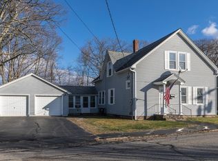 110 Leamy St, Gardner, MA 01440