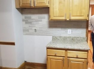 41 Kiely Rd UNIT 2, Dedham, MA 02026