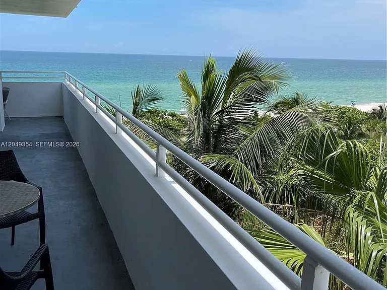 8911 Collins Ave #505 — Photo 28